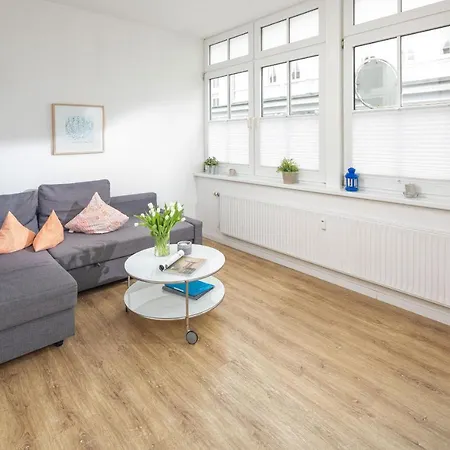 Haus Kluin 1 Apartment *